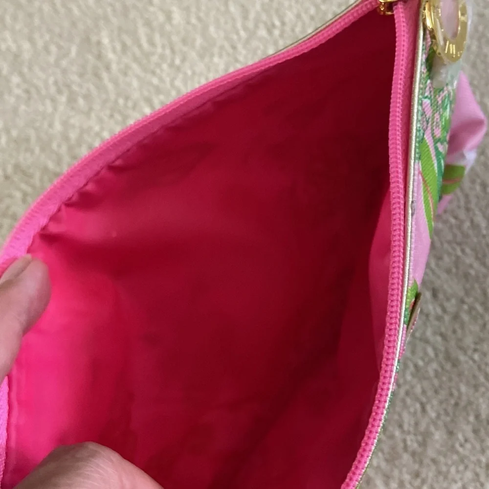 Lilly Pulitzer for Estée Lauder new make up bag